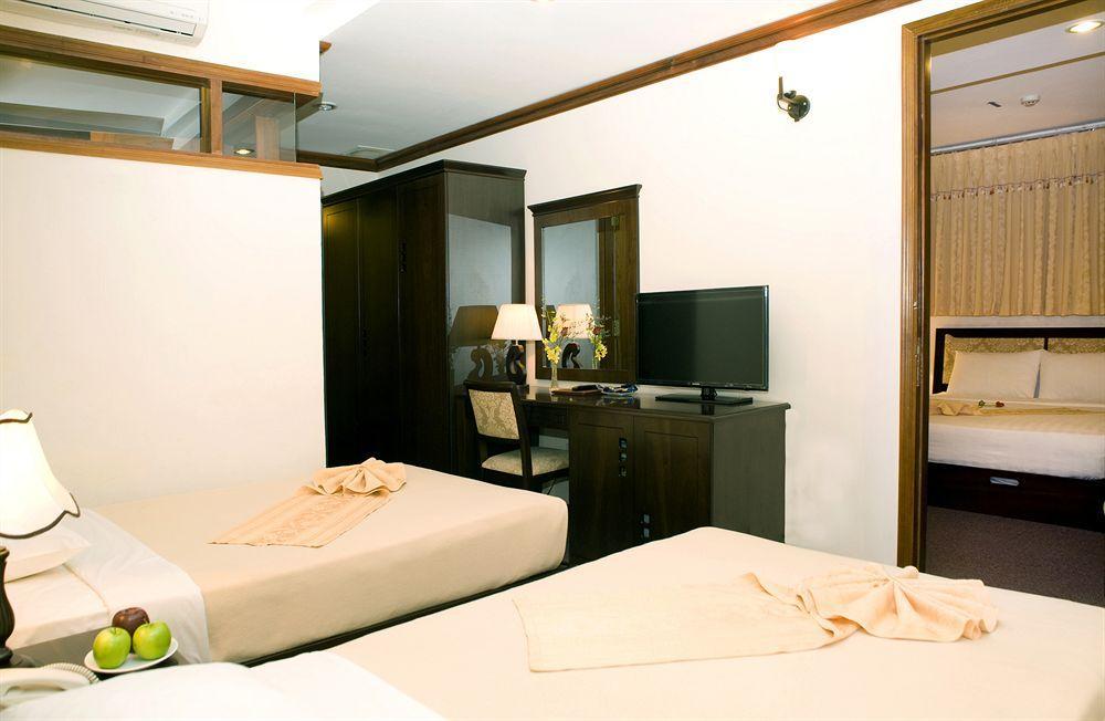 Dong Kinh A Hotel Ho Chi Minh City Exterior photo