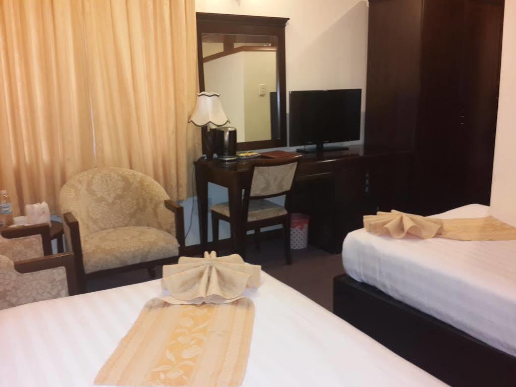 Dong Kinh A Hotel Ho Chi Minh City Exterior photo